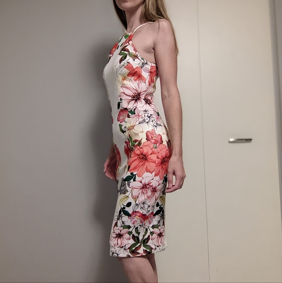 Guess Midi Floral Bodycon Sheath US Small - Picture 8 of 8